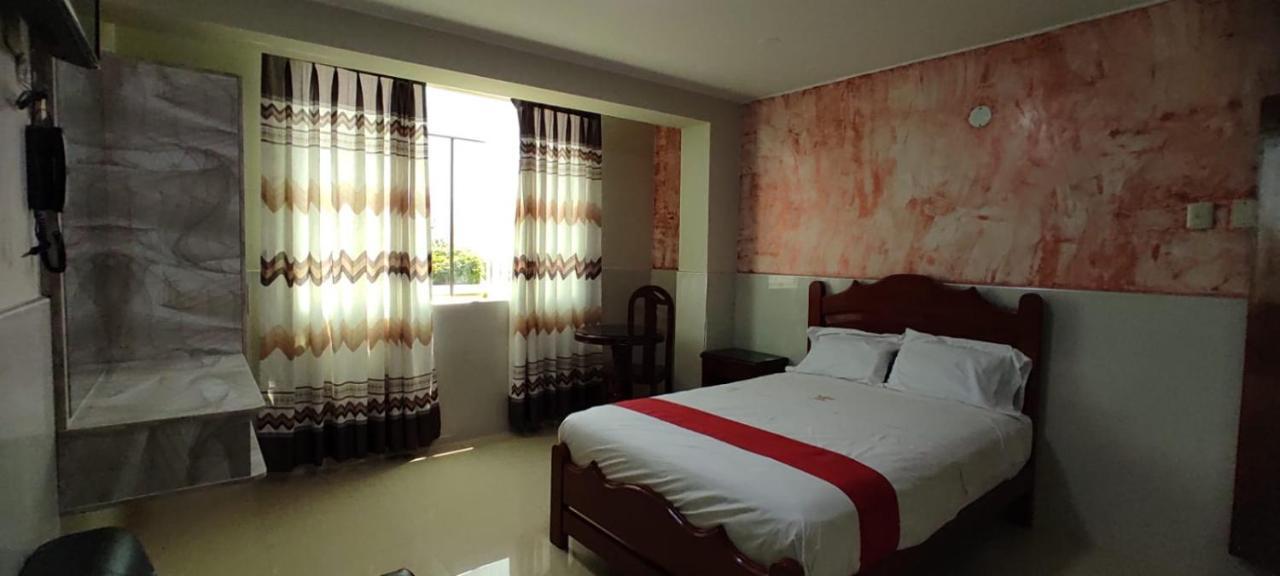 Hotel Real Bolivar Chimbote Exterior foto