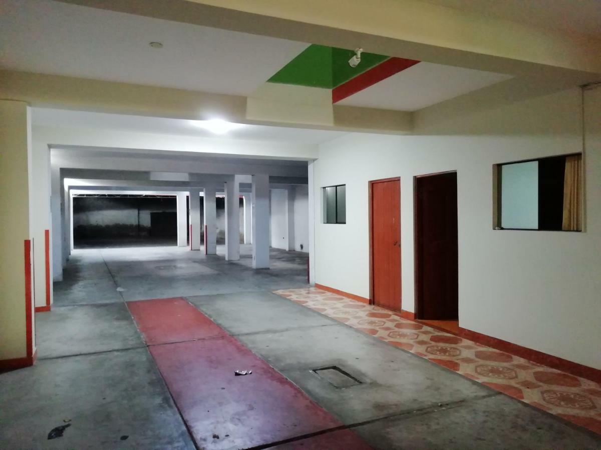 Hotel Real Bolivar Chimbote Exterior foto