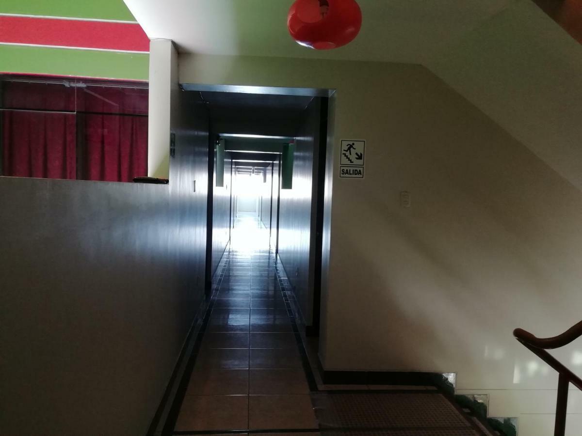 Hotel Real Bolivar Chimbote Exterior foto